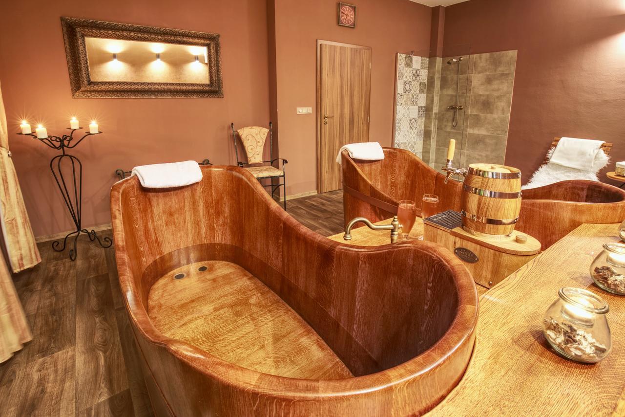 Kyjovsky Pivovar - Hotel, Restaurace, Pivni Lazne Luaran gambar